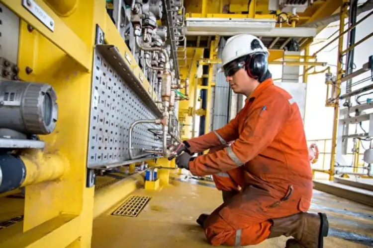 تعمیر برق صنعتی