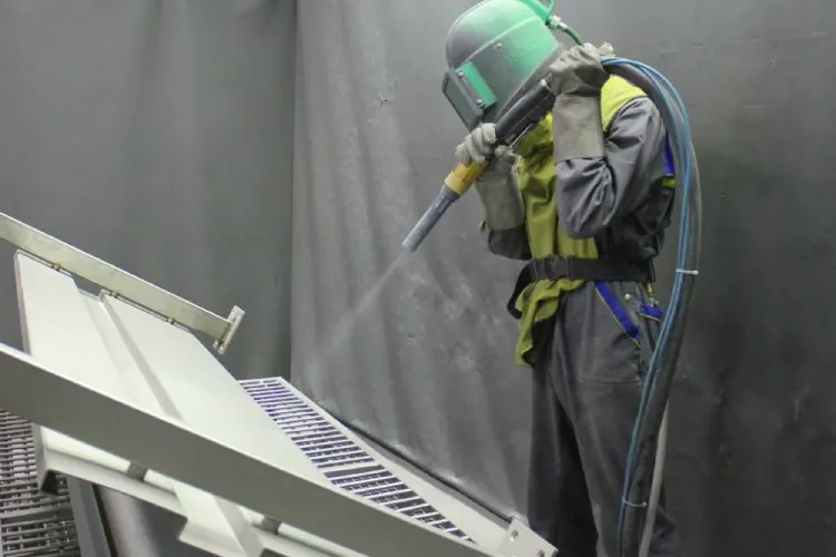 آماده سازی سطح سندبلاست رنگ