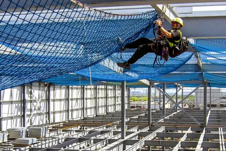 نصب توری نجات